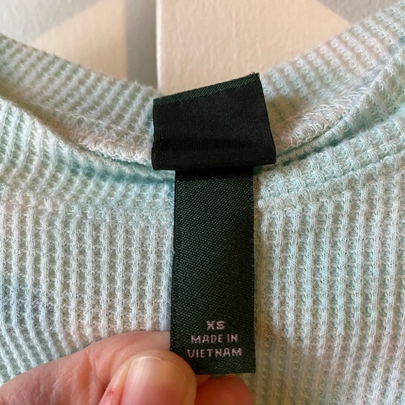 Blue Green Tie Dye Look Thermal Material XS Wild Fable Crop Top Waffle Knit - Picture 4 of 9